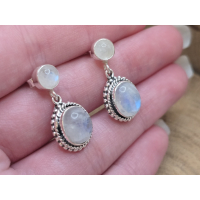 Echt Zilveren Maansteen oorbel stekers hangend 